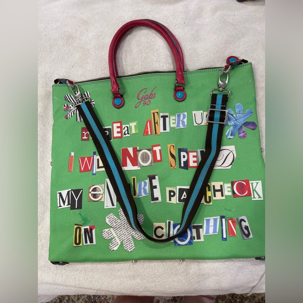 Gabs Green Graphic Letter-Print convertible Tote! really cool bag - Picture 11 of 16